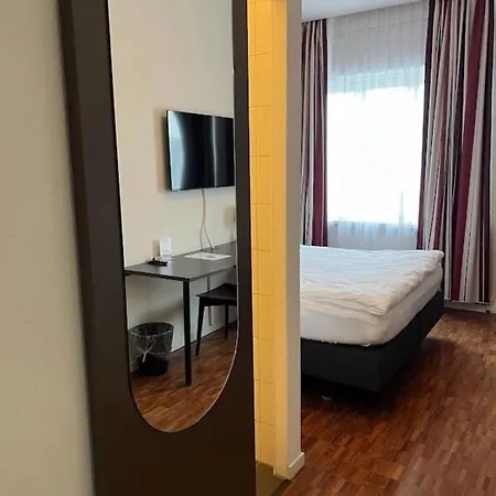 Hottingen - Near Old Town And 3*