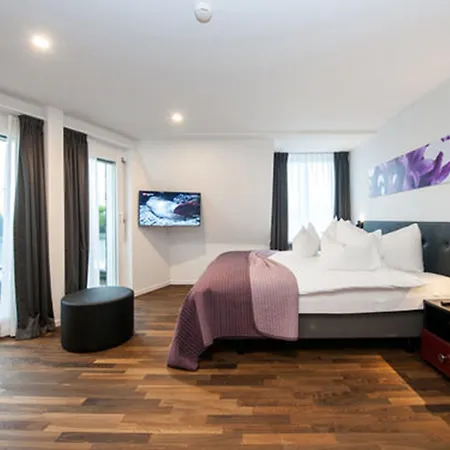 Hottingen - Near Old Town And 3*